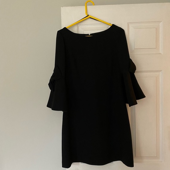 Quarter Sleeve Black Dress - Picture 1 of 3